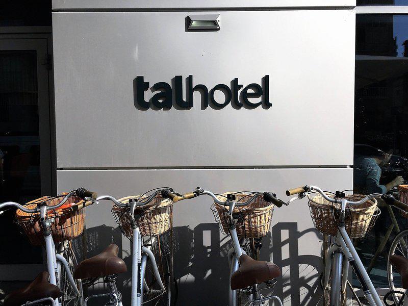 545DB60E2B974D8FBC7E66D9E6CB8C49