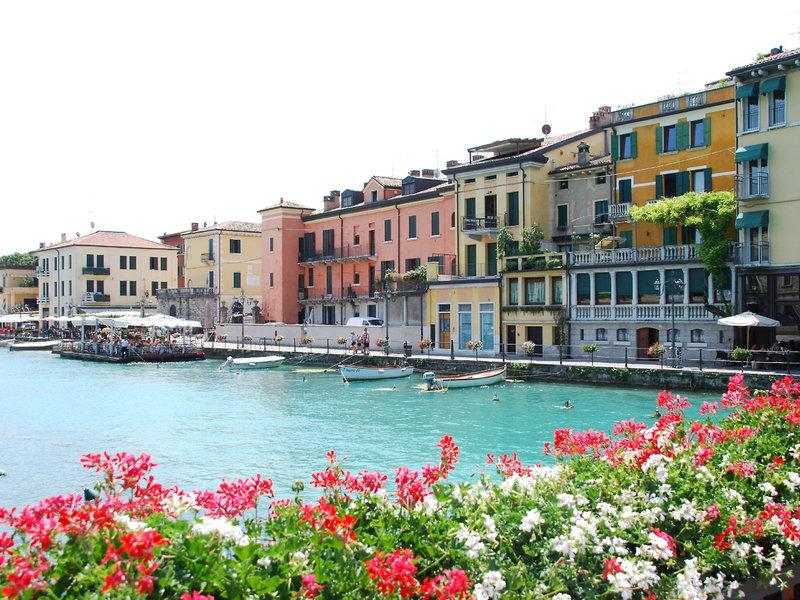 51FD0EA1CBDD88D65F97808FC0A44C76