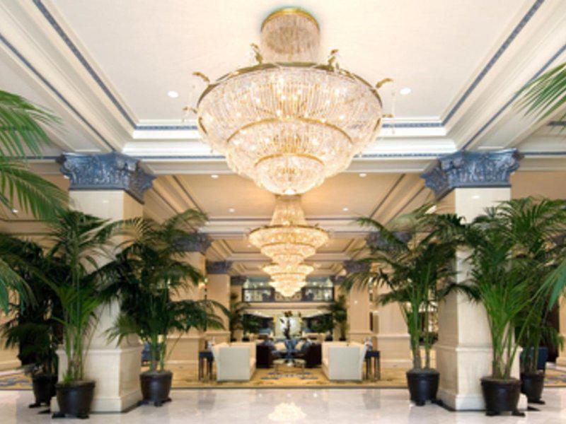 321BF00702AB4E9590D3D9A1D2748920