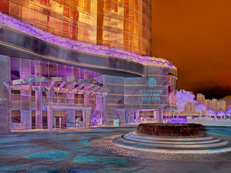 C2D37DC2A6FF3A51E323D8F389A5EDFD