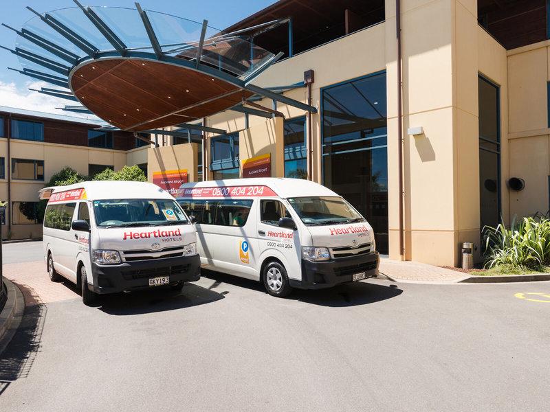 3F595DF6D6F83A4168D65F3B427D86AC