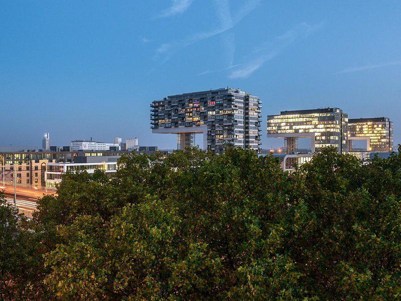 EFFAD8EDCAF3AD32EE72779446459F71