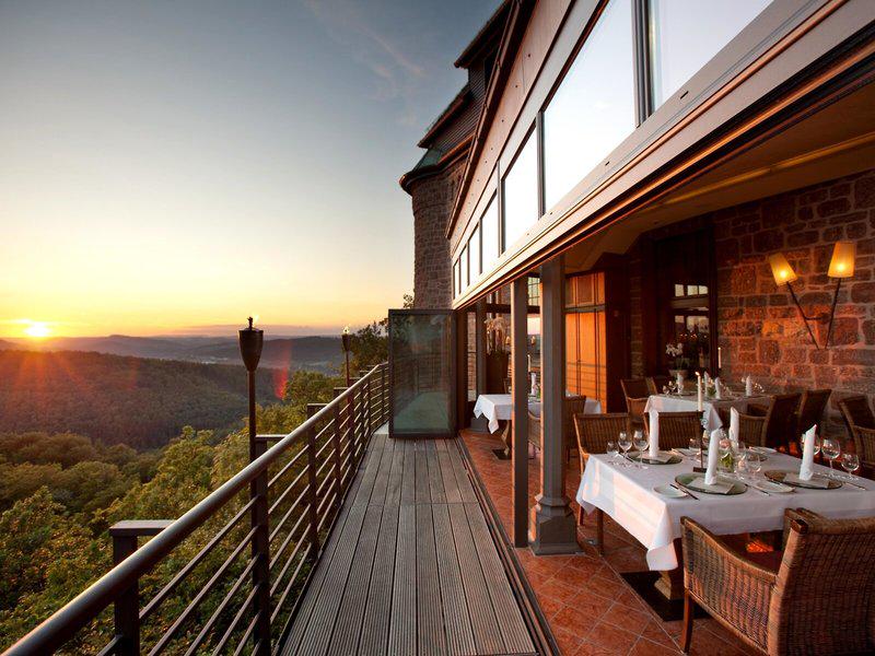 896A9239E64843C010677A424A123C28