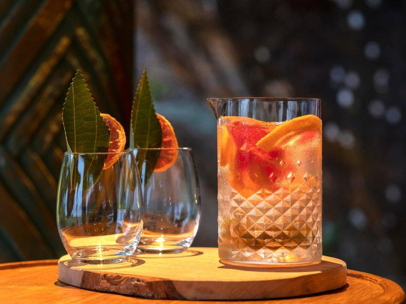 9AFF1C9AE0E7426FB28D56C4EBB0C9E2