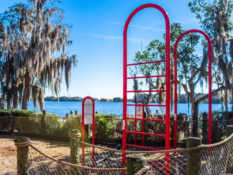 92B243A91D567FE2EE6F71133C173405