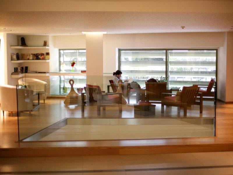 F66448D145D136A1A9D85B4ACDE98740