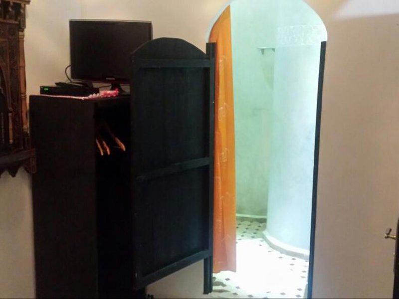 BDA1BB7519C5C7901A19D92F5B292B96