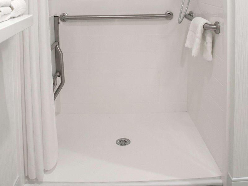 40FE498AE7457B8CA1AB5B41B6F3816C