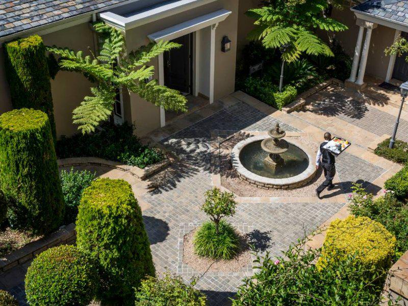 DDFE5C941448386563397C8EA02CA8B2