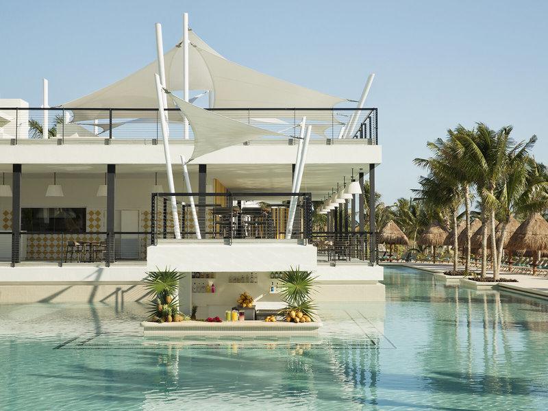 6B46BF86C0262B916A6DCAB940E5422A