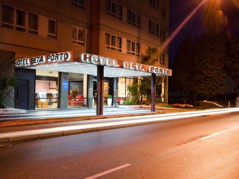 76B01AEE1401C28F26062F07AB53A23C