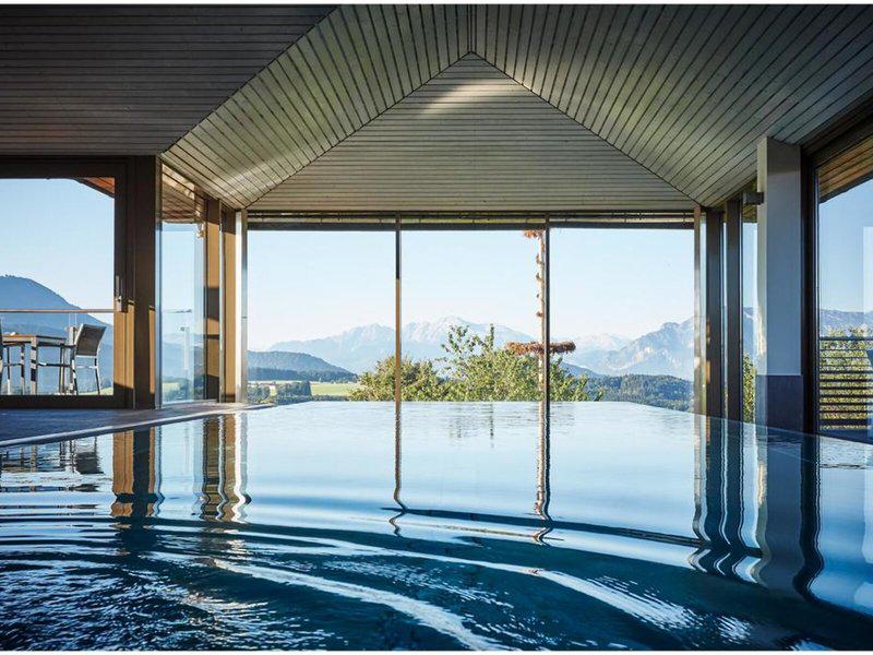 44BF21AEAA3A2BA6A86A3502B9879081