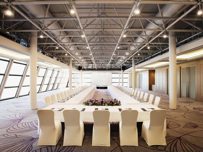 DC24319EA7D63F8659C2289D66218747