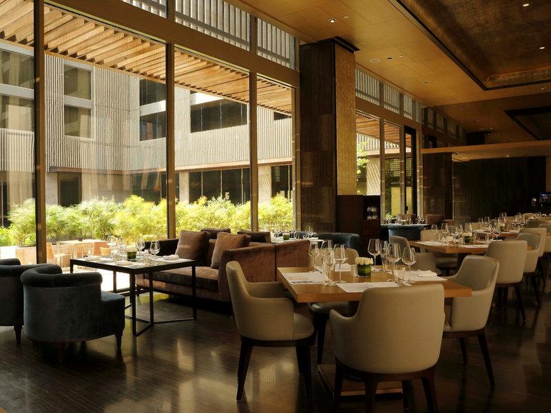 33E5A5BDCD98741DB7B0010CF30F2952