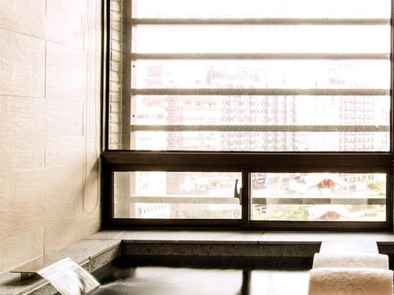 EB58D558B4B0C8B59D43CD0007FE0999