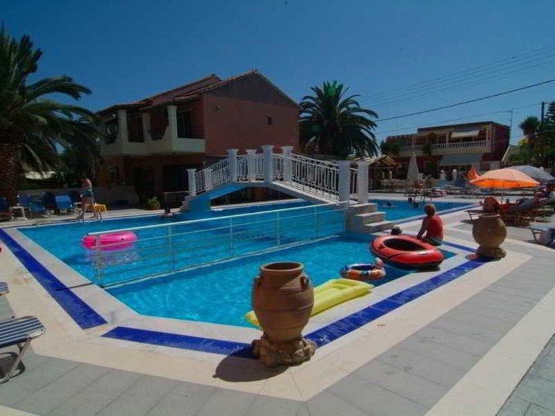 B3CDFDDE99F99640B7119A632564315D