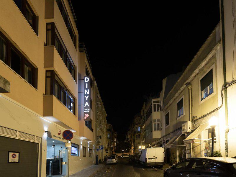 F3327E14345C23216E5351B1706A897D