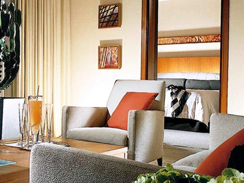 676C23B840544B2280F580205ACCA466