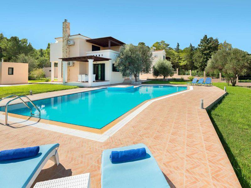 4FAC6081E497F830BA9B899958FFA0E6