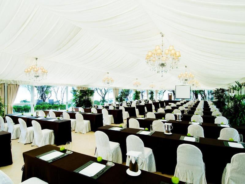 CED17028BC5D267BA13DEAD6B8B750B8