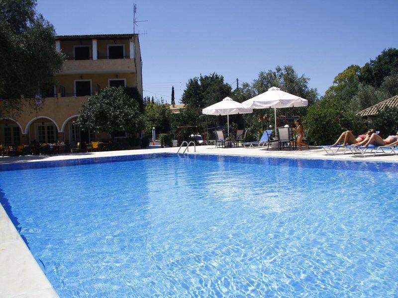 0C19AFE59AA8E082B4AFCE8A996CE7EC