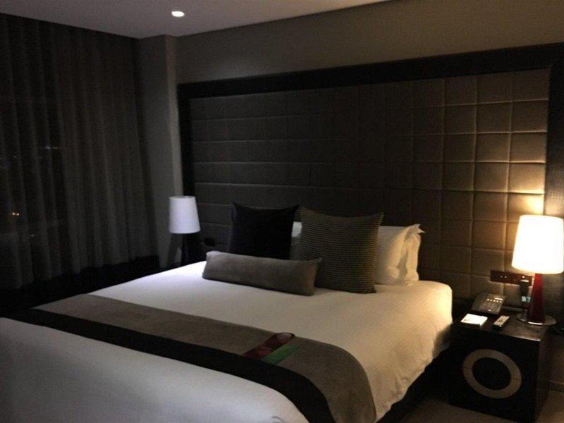 0E5B060FA27D5013BE18F295119FE7D9