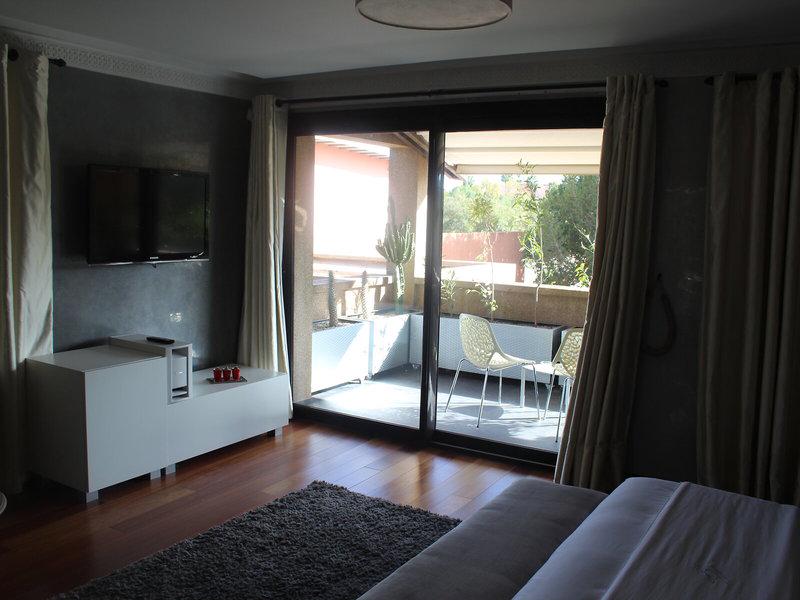 F88A55EE2E875DF0830FD2FF04D77088