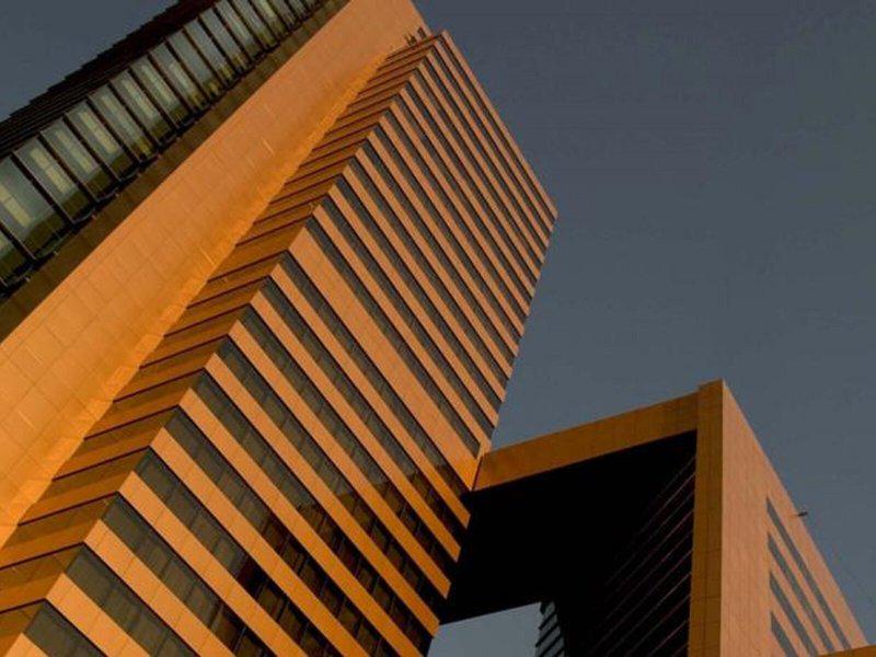 58ACC2F66AF2E39E1B501512E0FA8A35