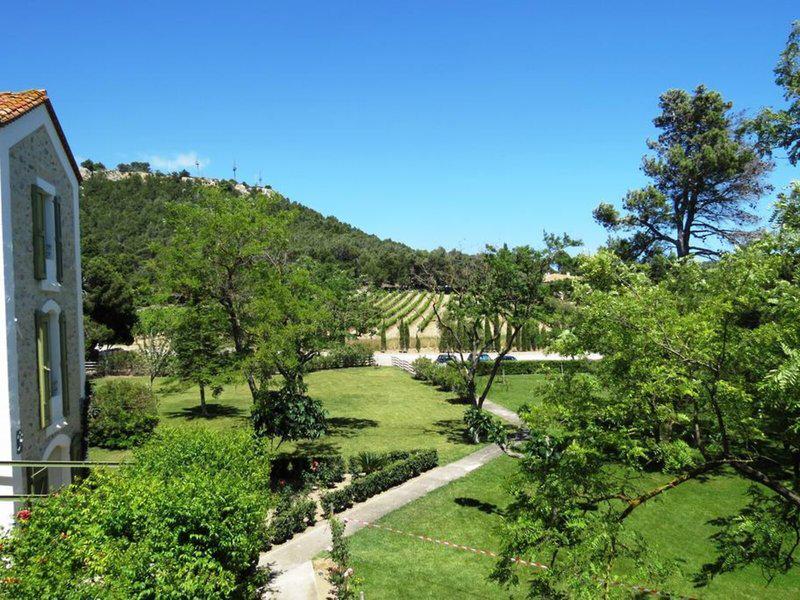 063A2EADE70511D5143E2267CE685175