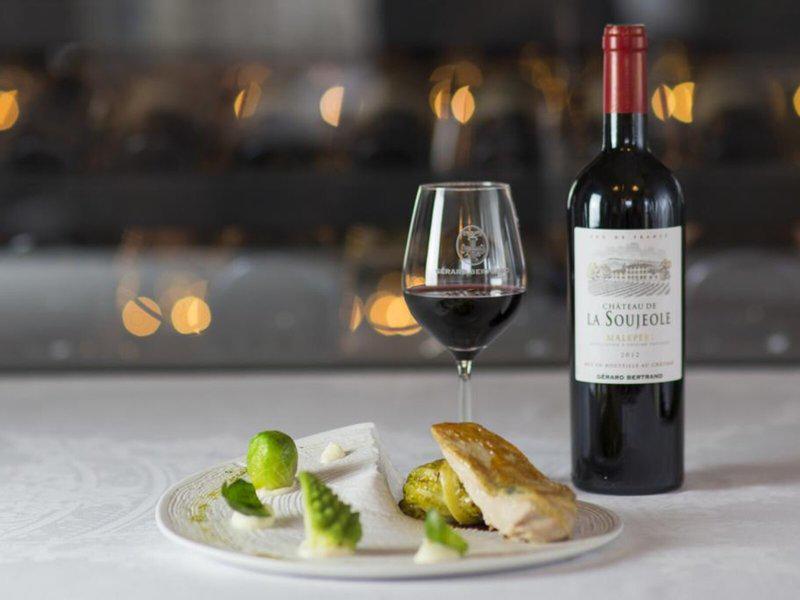 7DCC00B7EEFF5AA92D5AFAD3B9329763