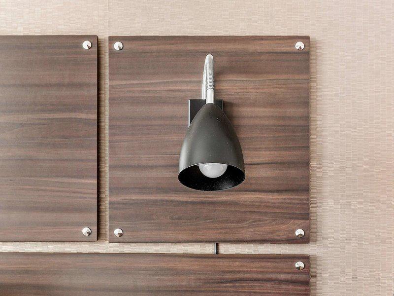 28129F27E015BB17A9B7B3579B438CDD