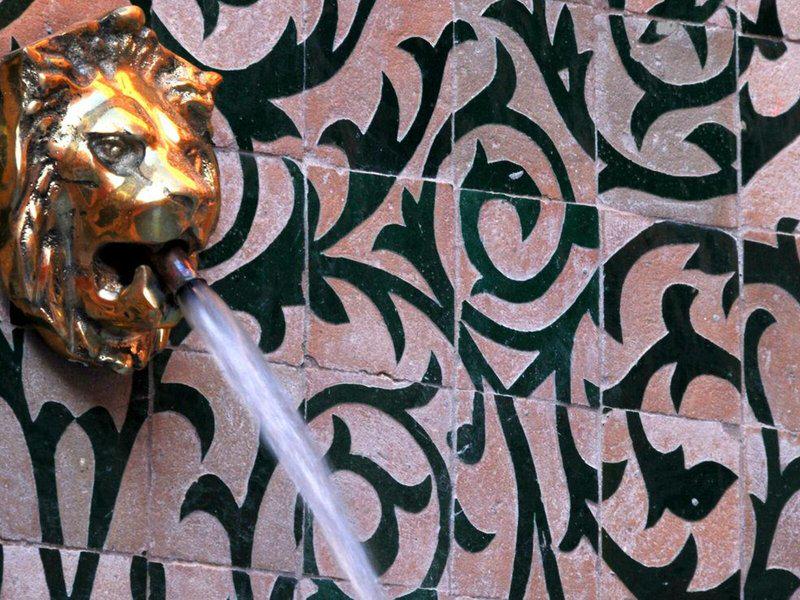 CB7228BE14F64B9589968A136572FA71