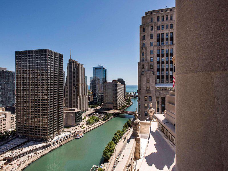 B7C5CC937D01275BBEE495514881FF48