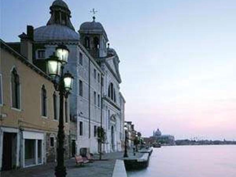 82341D2630770D76B0C9D84D21ED1909