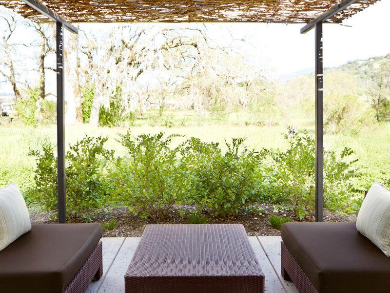 92064141485A204F911CA38BABA970FE