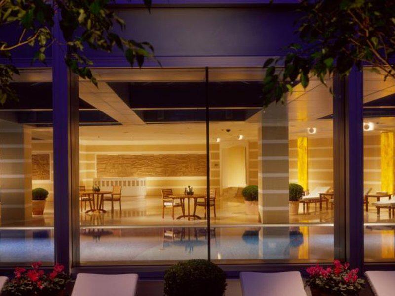 BAAF83442184C71416A840CDF584FBD8