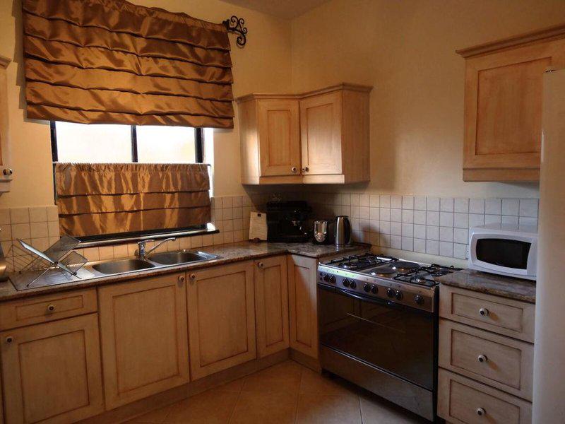 CFD8B93F26F9CE8DEB8A90F2582B7BE2