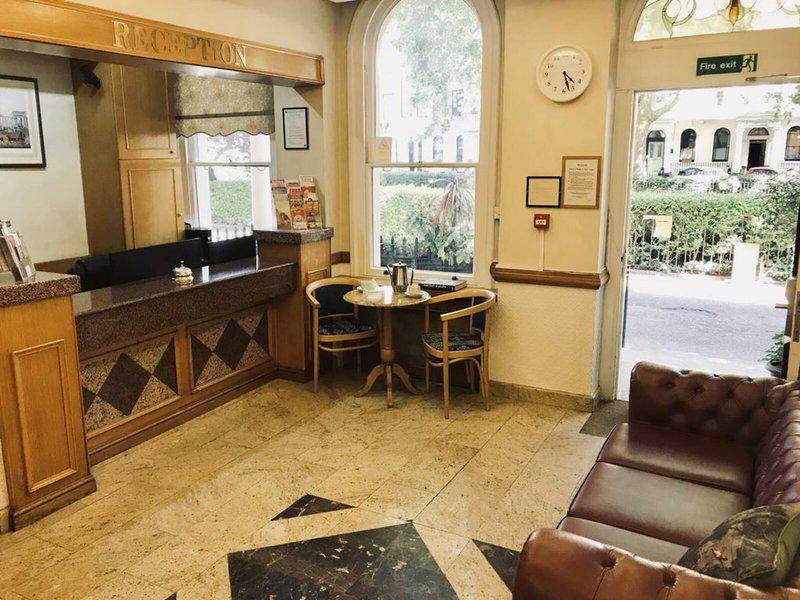 4DAE86819BC6AAB637FDEE12BC368FE6