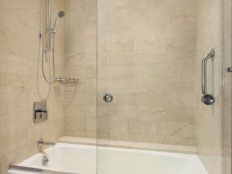 FFC477EEEF626F01BBF32EAA67B744FE