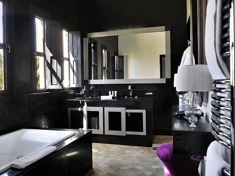 1DBE748695A6CF4A346445045C99E66E