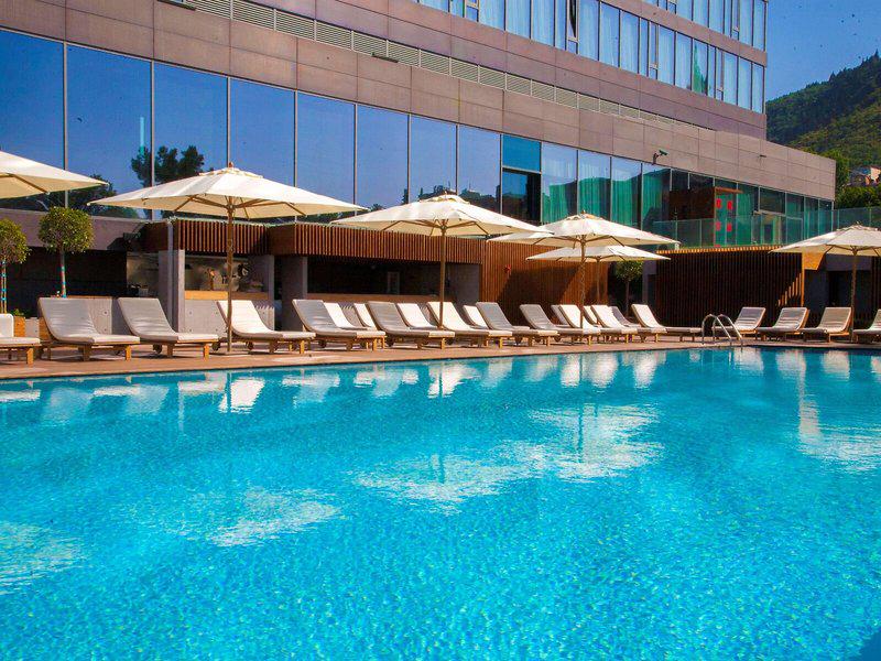 25614B2D7B8B05252AE0C8F2529F0209