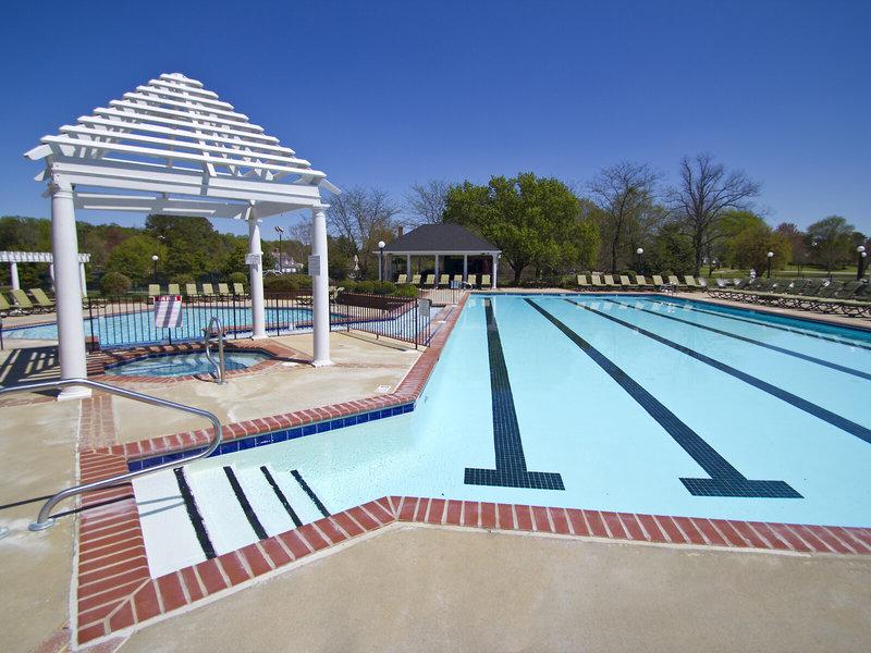 DFD206E2FAE563D3E3876C1B72E3CB45