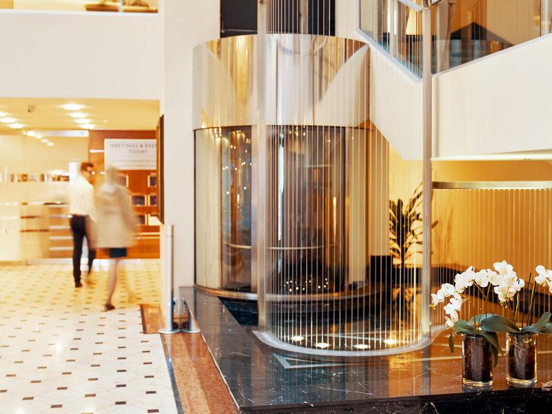 F8234F376DB76552706DCCE988376718