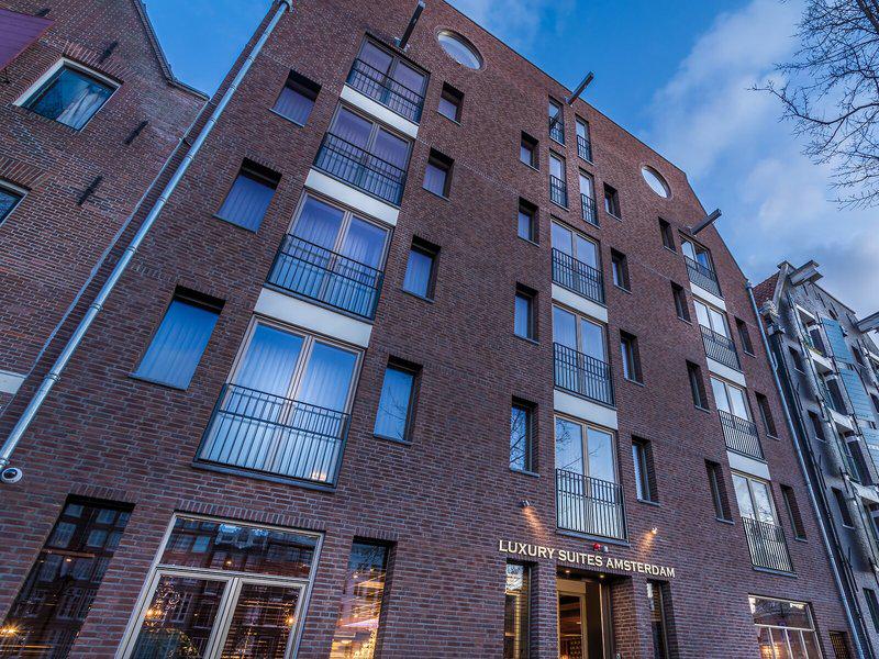 ADD0AA1E4D5D48608FBAF5EFD9481C93