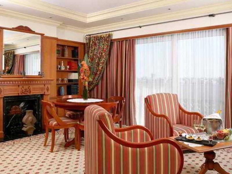 BB97F3ED627134A5092588B502A2217C