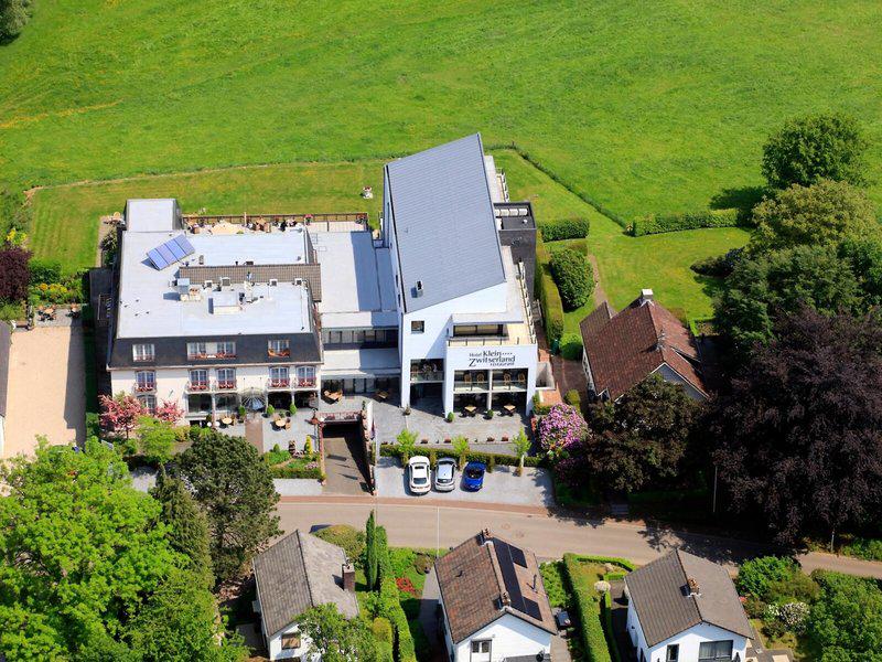 0C7057F0A3F0136C46E5BD415B5F96C8