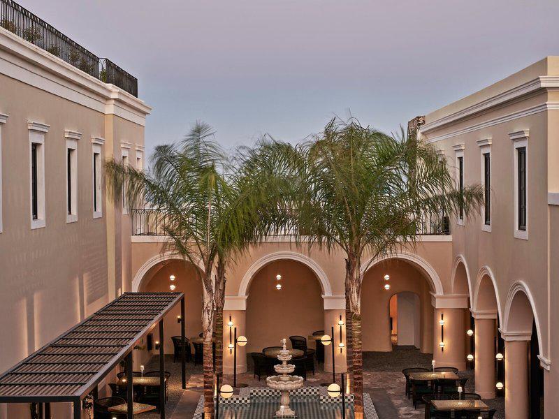 42C28CC69133F22E762984A1B1FE6A7F