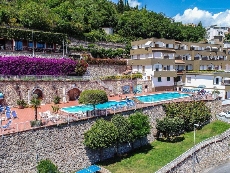 3627BB6E4CCD2B467128BAF38F7E4BB3