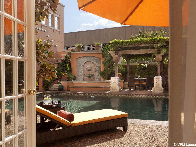 F8E3689C2CF8D724D7671F3488663FE9