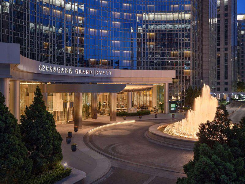 81A9D55A277F41EB57D4B17AAC7ACACC